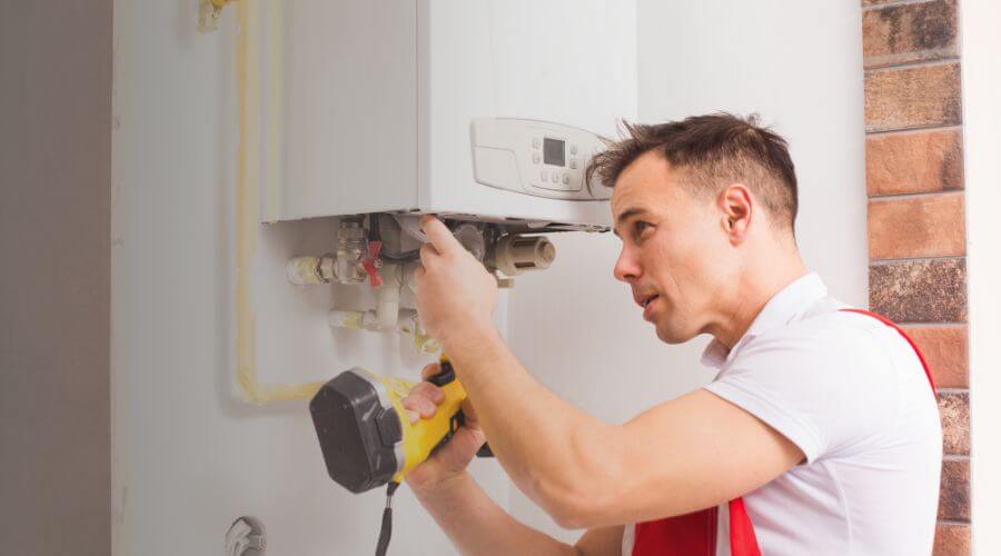 Local tankless water heater installation in Holcomb, MO